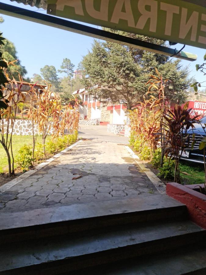 Hotel Kasa Kamelot Las Rosas Quetzaltenango Eksteriør bilde