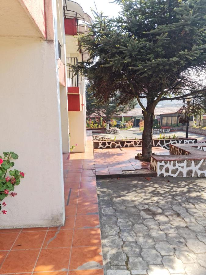Hotel Kasa Kamelot Las Rosas Quetzaltenango Eksteriør bilde